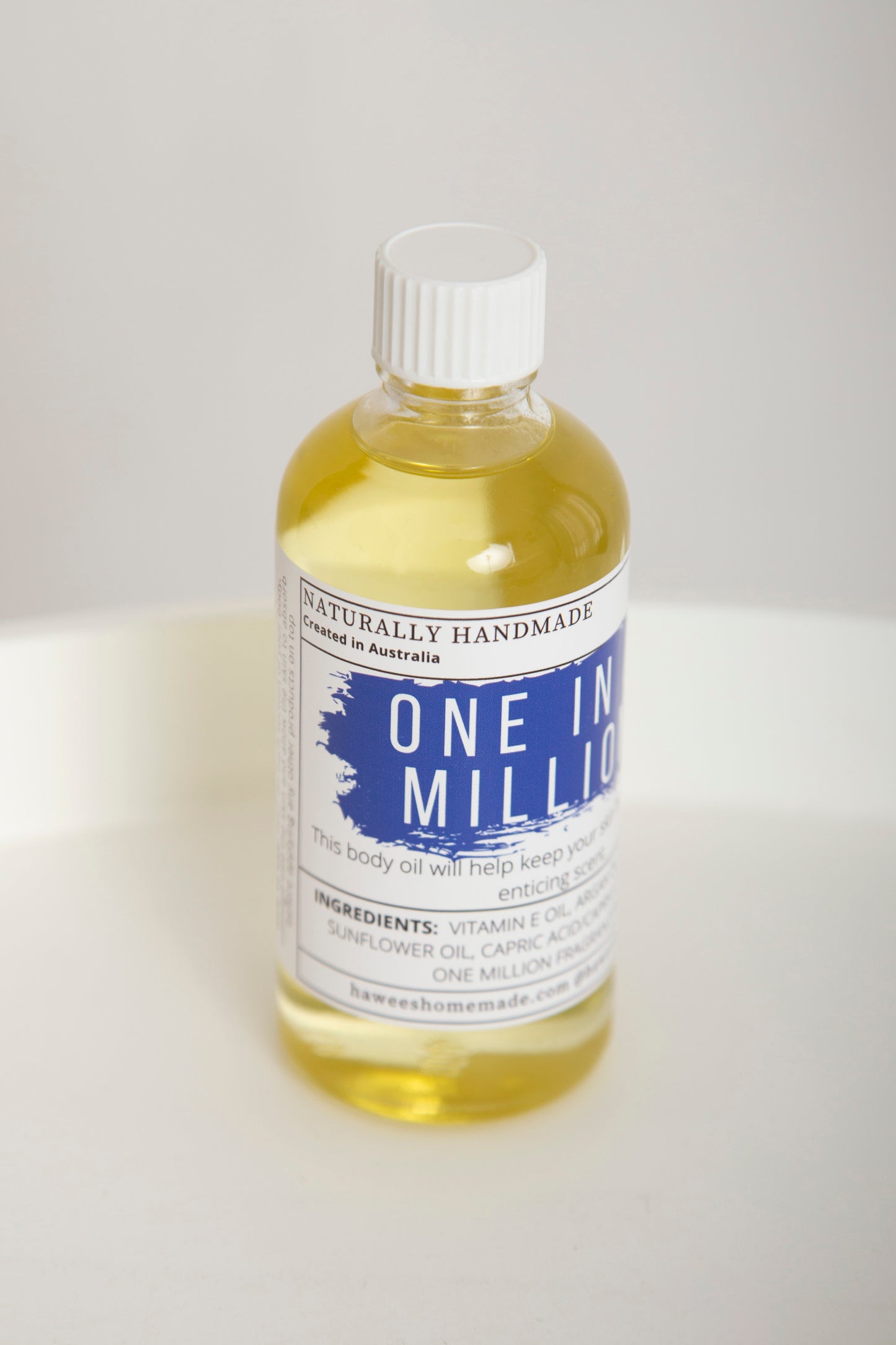 Hydrating Body Oil - One in a  Million